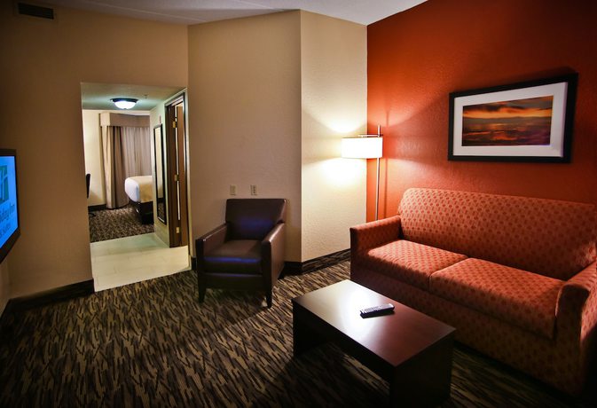 Imagen de la habitación del Hotel Holiday Inn And Suites La Crosse, An Ihg. Foto 7