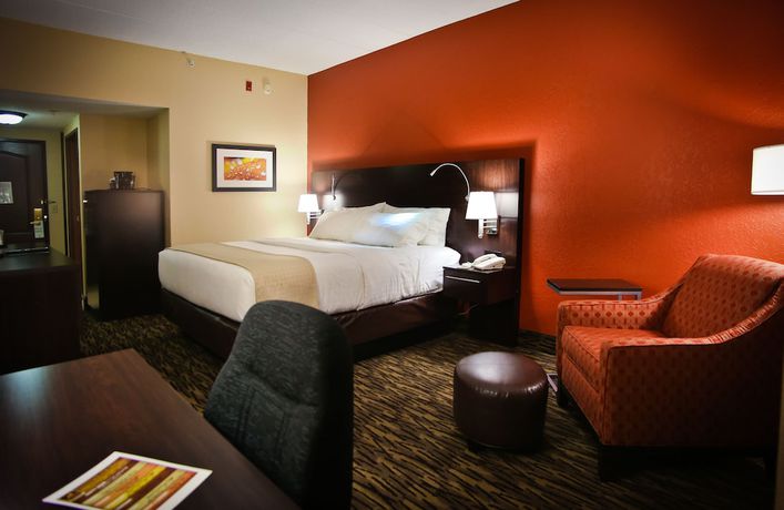 Imagen de la habitación del Hotel Holiday Inn And Suites La Crosse, An Ihg. Foto 9