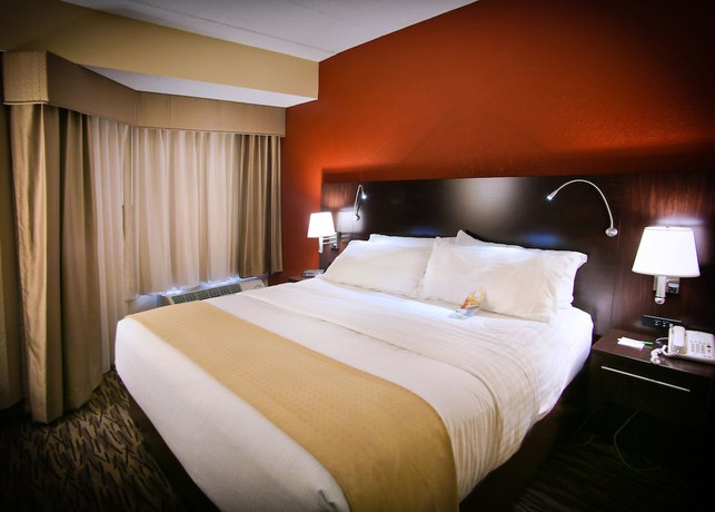 Imagen de la habitación del Hotel Holiday Inn And Suites La Crosse, An Ihg. Foto 10