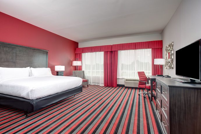 Imagen de la habitación del Hotel Holiday Inn And Suites Lafayette North, An Ihg. Foto 11
