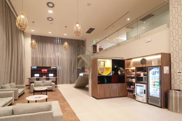 Imagen de los interiores del Hotel Holiday Inn And Suites Monterrey Apodaca Zona Airport, an IHG Hotel. Foto 18