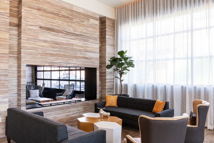 Imagen de los interiores del Hotel Holiday Inn And Suites Nashville Downtown - Broadway, An Ihg. Foto 15