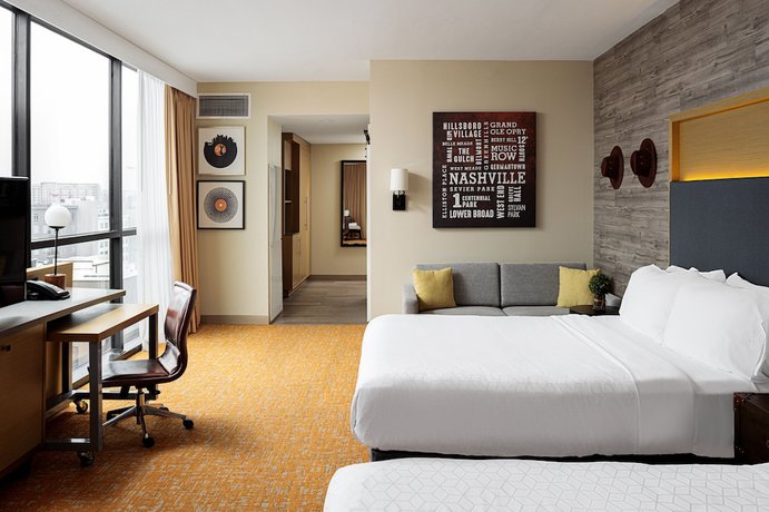 Imagen de la habitación del Hotel Holiday Inn And Suites Nashville Downtown - Broadway, An Ihg. Foto 2