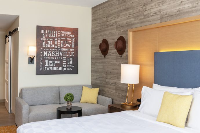 Imagen de la habitación del Hotel Holiday Inn And Suites Nashville Downtown - Broadway, An Ihg. Foto 7
