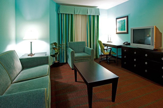 Imagen de la habitación del Hotel Holiday Inn And Suites Ocala Conference Center, An Ihg. Foto 4