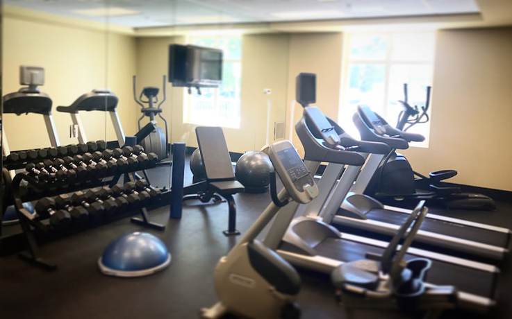 Imagen de los interiores del Hotel Holiday Inn And Suites Ocala Conference Center, An Ihg. Foto 19