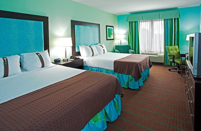Imagen de la habitación del Hotel Holiday Inn And Suites Ocala Conference Center, An Ihg. Foto 10