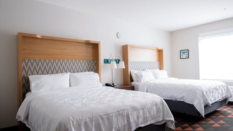 Imagen de la habitación del Hotel Holiday Inn And Suites Philadelphia W - Drexel Hill, An Ihg. Foto 2