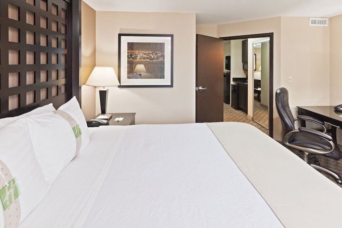 Imagen de la habitación del Hotel Holiday Inn And Suites Tulsa South, An Ihg. Foto 7
