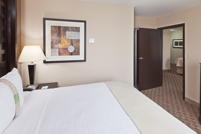 Imagen de la habitación del Hotel Holiday Inn And Suites Tulsa South, An Ihg. Foto 11