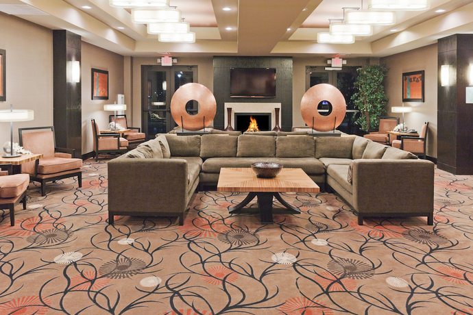 Imagen de los interiores del Hotel Holiday Inn And Suites Tulsa South, An Ihg. Foto 19