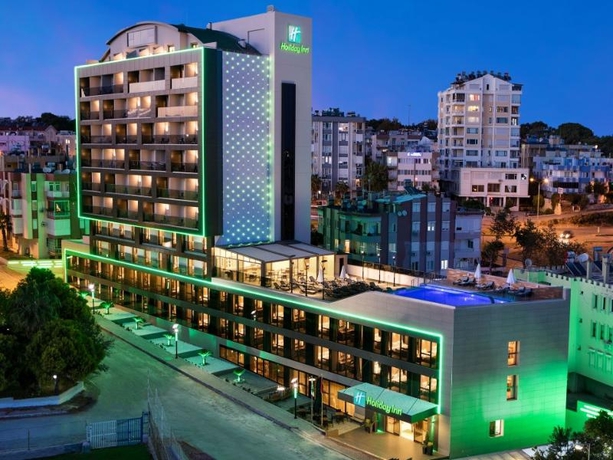 Imagen general del Hotel Holiday Inn Antalya - Lara, An Ihg. Foto 6