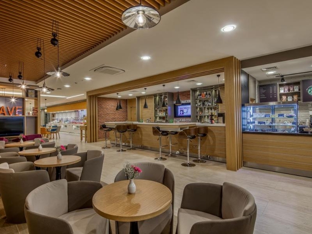 Imagen general del Hotel Holiday Inn Antalya - Lara, An Ihg. Foto 11