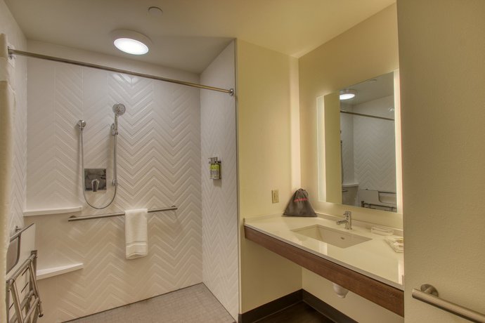 Imagen de la habitación del Hotel Holiday Inn Appleton, an IHG. Foto 3