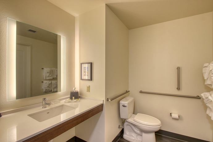 Imagen de la habitación del Hotel Holiday Inn Appleton, an IHG. Foto 6