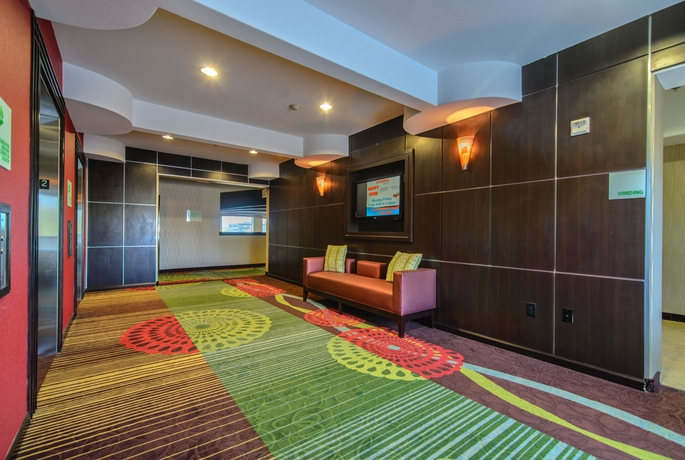 Imagen de los interiores del Hotel Holiday Inn Arlington Ne-rangers Ballpark, An Ihg. Foto 7