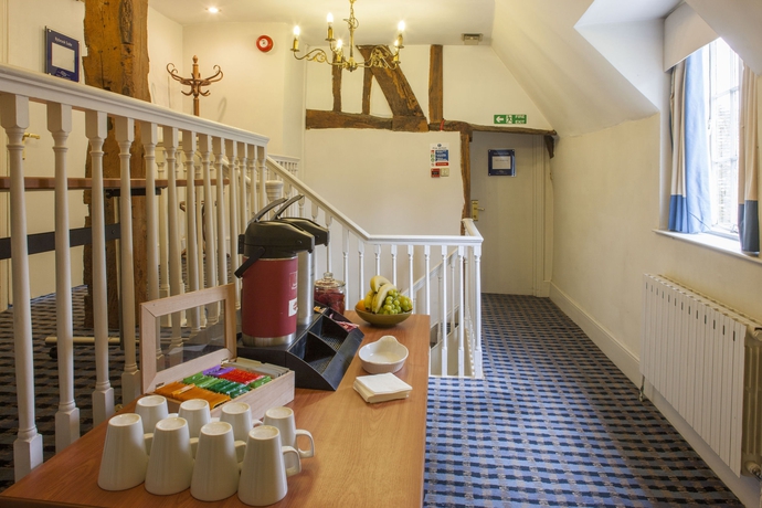 Imagen de los interiores del Hotel Holiday Inn Ashford Central, An Ihg. Foto 10