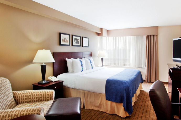 Imagen del bar/restaurante del Hotel Holiday Inn Atlanta-gas South Arena Area. Foto 4