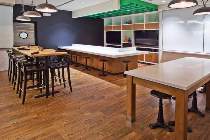 Imagen del bar/restaurante del Hotel Holiday Inn Atlanta-gas South Arena Area. Foto 5