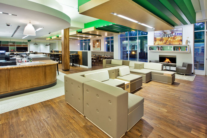 Imagen de los exteriores del Hotel Holiday Inn Atlanta-gas South Arena Area. Foto 9