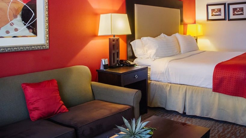 Imagen de la habitación del Hotel Holiday Inn Atlanta-northlake, An Ihg. Foto 7