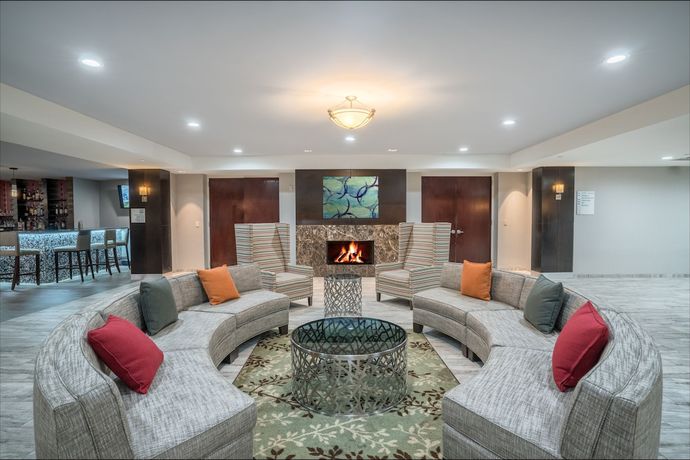 Imagen de los interiores del Hotel Holiday Inn Atlanta/roswell, An Ihg. Foto 17