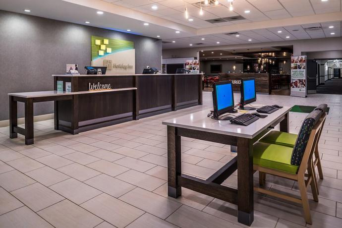 Imagen de los interiores del Hotel Holiday Inn Auburn-finger Lakes Region, An Ihg. Foto 11