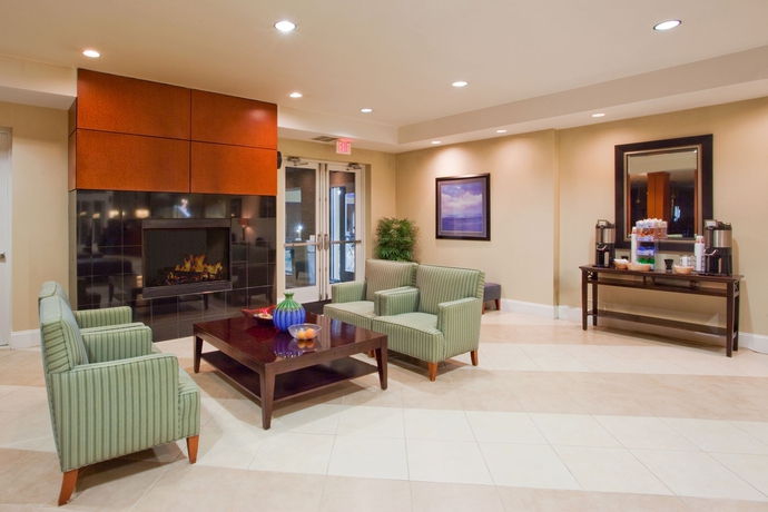 Imagen de los interiores del Hotel Holiday Inn Augusta West I-20, An Ihg. Foto 9