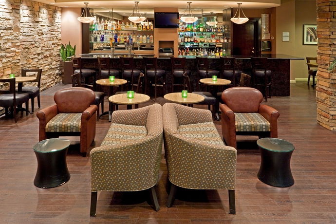 Imagen del bar/restaurante del Hotel Holiday Inn Austin -town Lake, An Ihg. Foto 2