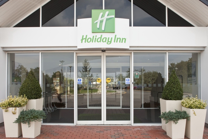 Imagen de los exteriores del Hotel Holiday Inn Aylesbury, An Ihg. Foto 6