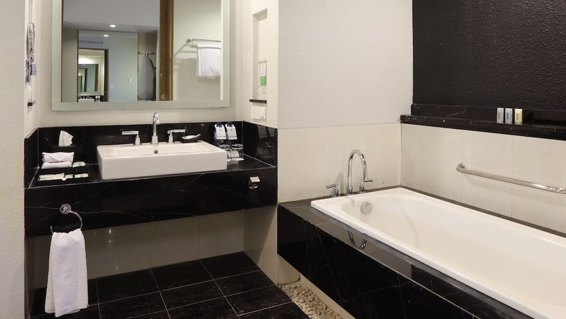 Imagen de la habitación del Hotel Holiday Inn Bandung Pasteur, An Ihg. Foto 3