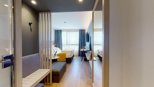 Imagen de la habitación del Hotel Holiday Inn Barcelona-Sant Cugat. Foto 15