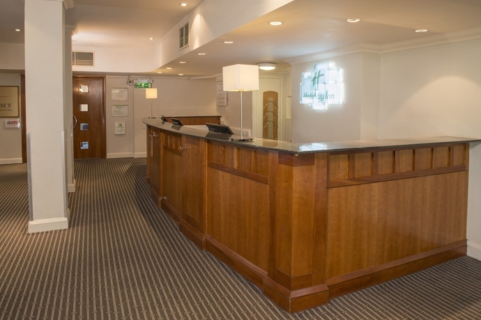 Imagen de los interiores del Hotel Holiday Inn Basildon, An Ihg. Foto 19
