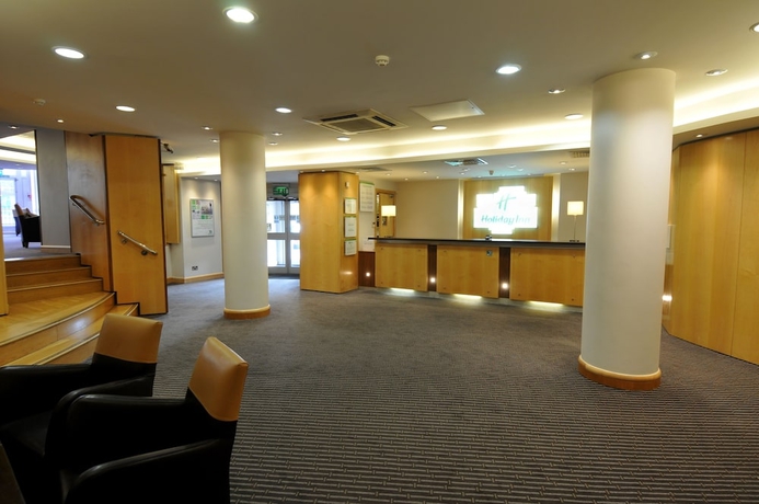 Imagen de los interiores del Hotel Holiday Inn Basingstoke, An Ihg. Foto 18