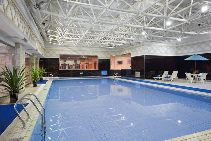 Imagen de la piscina del Hotel Holiday Inn Beijing Chang An West, An Ihg. Foto 16