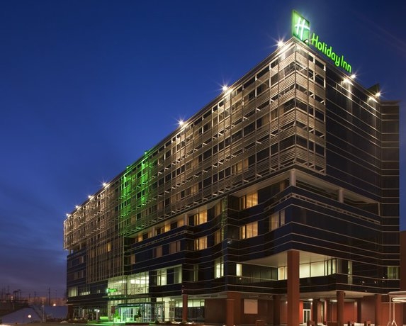 Imagen de los exteriores del Hotel Holiday Inn Belgrade, An Ihg. Foto 5