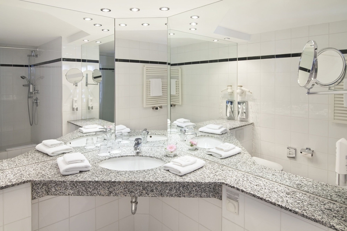 Imagen de la habitación del Hotel Holiday Inn Berlin City Center East Prenzlauer Berg, an IHG Hotel. Foto 5