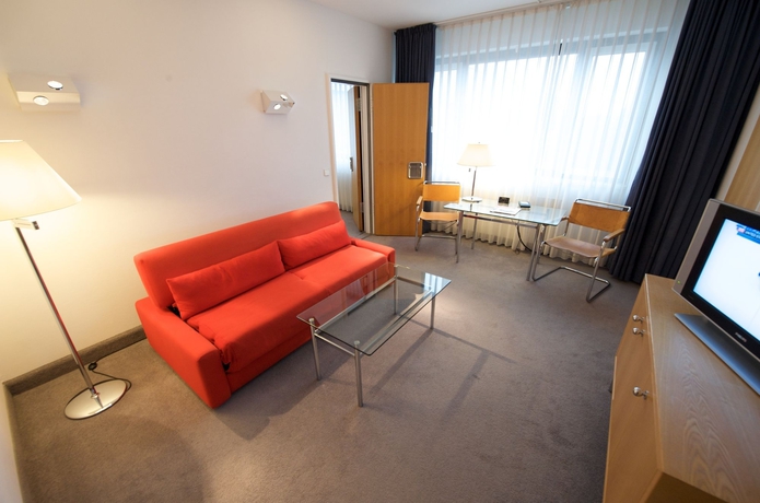 Imagen de la habitación del Hotel Holiday Inn Berlin City West. Foto 7