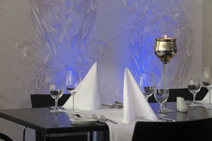 Imagen del bar/restaurante del Hotel Holiday Inn Berlin City West. Foto 6