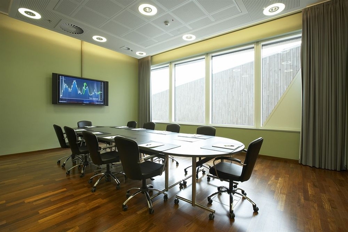 Imagen de los interiores del Hotel Holiday Inn Bern-westside. Foto 13