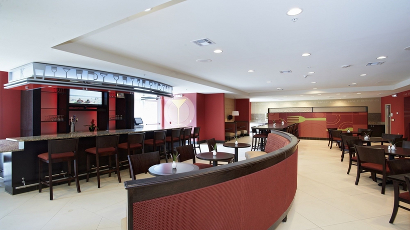 Imagen del bar/restaurante del Hotel Holiday Inn Birmingham - Hoover, An Ihg. Foto 2