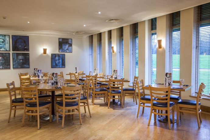 Imagen del bar/restaurante del Hotel Holiday Inn Birmingham M6 Jct7, An Ihg. Foto 2
