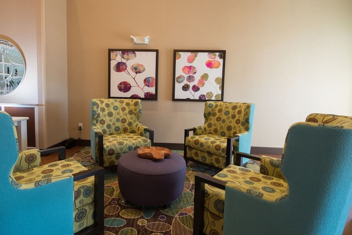 Imagen de los interiores del Hotel Holiday Inn Bismarck, An Ihg. Foto 18