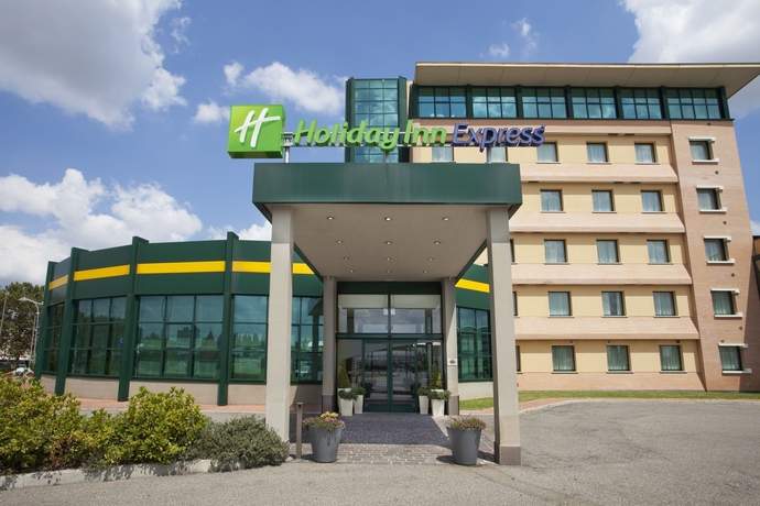 Imagen de los exteriores del Hotel Holiday Inn Bologna-Fiera. Foto 11