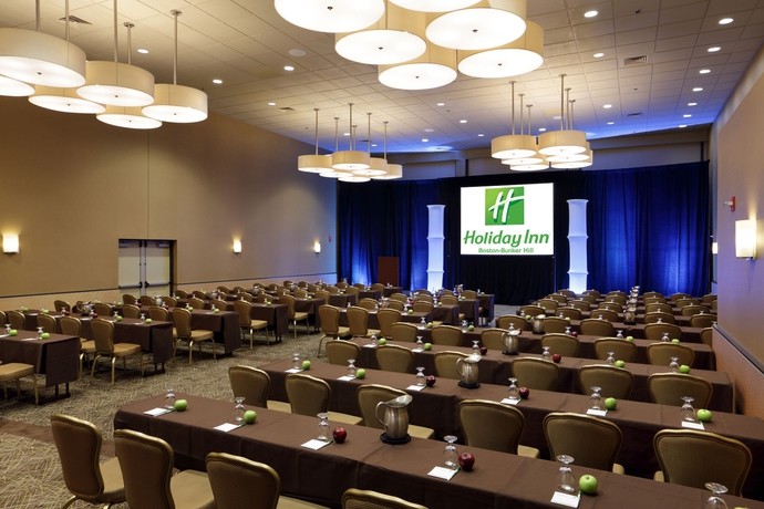 Imagen de los interiores del Hotel Holiday Inn Boston Bunker Hill Area, An Ihg. Foto 14