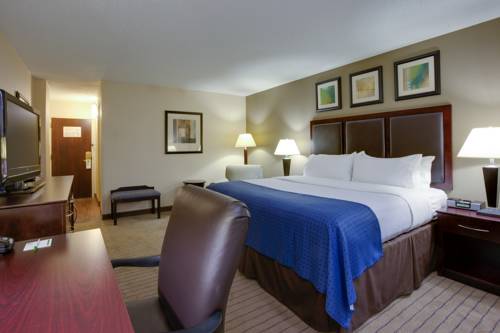 Imagen de la habitación del Hotel Holiday Inn Bridgeport-trumbull-fairfield. Foto 8