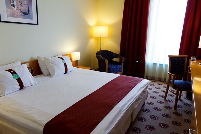 Imagen de la habitación del Hotel Holiday Inn Budapest-buda&ouml;rs, An Ihg. Foto 4