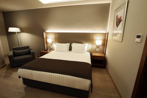 Imagen de la habitación del Hotel Holiday Inn Bursa - City Centre. Foto 6