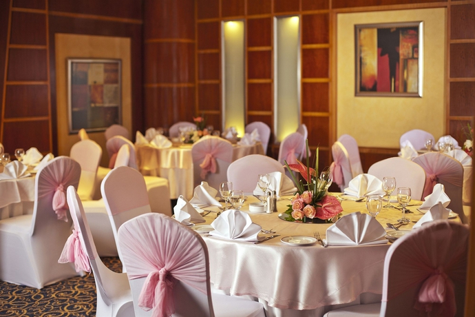 Imagen de los interiores del Hotel Holiday Inn Cairo Maadi, An Ihg. Foto 12