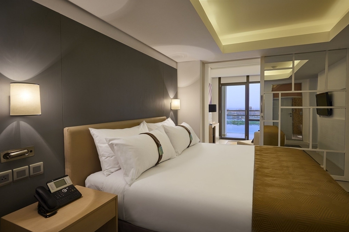 Imagen de la habitación del Hotel Holiday Inn Cairo Maadi, An Ihg. Foto 8